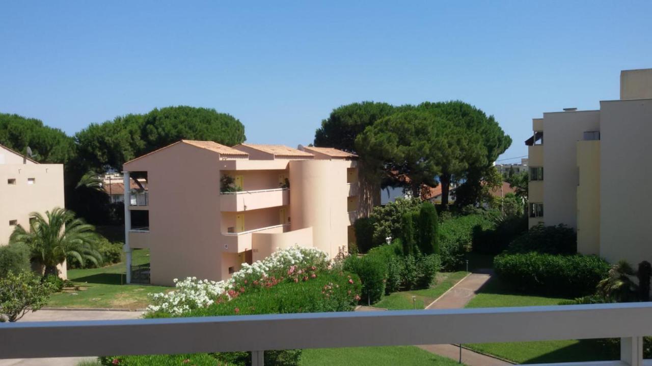 Appartamento Vista Splendida Residence Du Golf Golfe-Juan Buitenkant foto